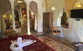 Oread Cave Suites